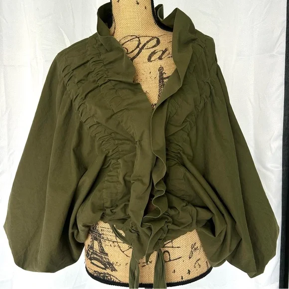 Dries Van Noten
Puff Sleeve Green “Voly' tie front jacket medium - Picture 2 of 15